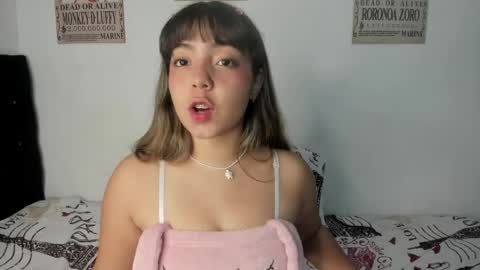 emma_grayys online show from 05/22/26, 07:48
