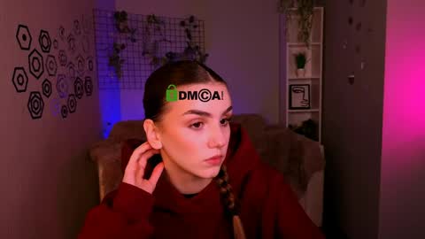 Emma online show from 04/25/26, 09:12