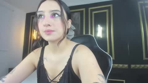 E M M A online show from 02/17/26, 01:35