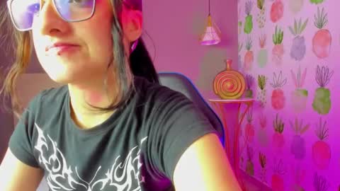 E M M A online show from 03/11/26, 02:28