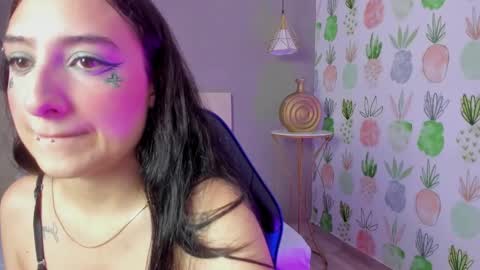 E M M A online show from 03/18/26, 02:26