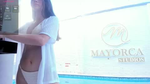 Snapshot of emma_jhoons chatting on 09/21/25, 11:34 emma_jhoons online show from 09/21/25, 11:34