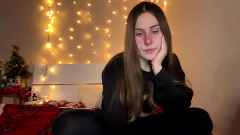 Snapshot of emma_just chatting on 01/15/25, 03:50 emma_just online show from 01/15/25, 03:50