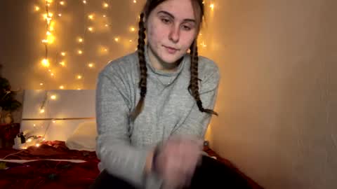 Snapshot of emma_just chatting on 01/18/25, 04:10 emma_just online show from 01/18/25, 04:10