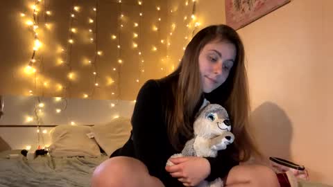 Snapshot of emma_just chatting on 03/02/25, 05:25 emma_just online show from 03/02/25, 05:25