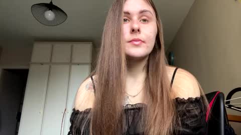 Snapshot of emma_just chatting on 03/12/25, 07:57 emma_just online show from 03/12/25, 07:57