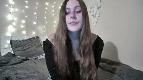 Snapshot of emma_just chatting on 09/30/25, 04:34 emma_just online show from 09/30/25, 04:34