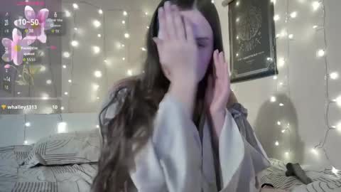 emma_just online show from 04/01/26, 08:04