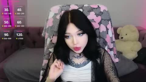 emma_kirks online show from 12/15/25, 10:30