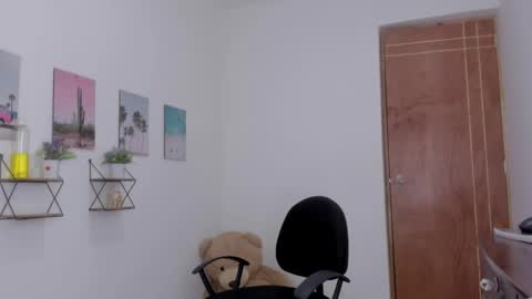 whises lits        online show from 02/05/26, 05:50