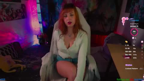 Snapshot of emma_luna059 chatting on 02/13/26, 01:51 LUNA online show from 02/13/26, 01:51