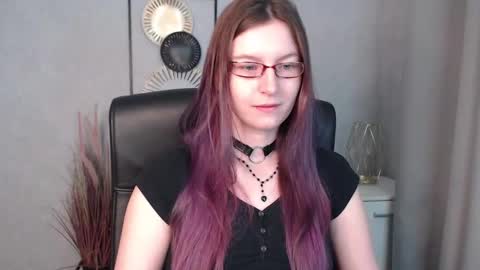 Snapshot of emma_lust94 chatting on 12/09/24, 06:34 emma online show from 12/09/24, 06:34