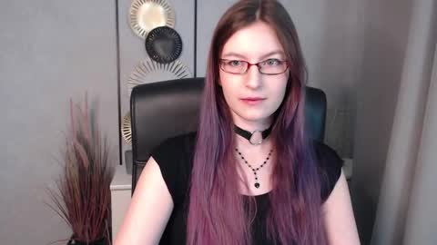 Snapshot of emma_lust94 chatting on 12/11/24, 06:25 emma online show from 12/11/24, 06:25