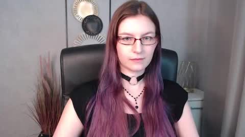 Snapshot of emma_lust94 chatting on 12/11/24, 12:34 emma online show from 12/11/24, 12:34