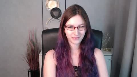 Snapshot of emma_lust94 chatting on 01/02/25, 06:50 emma online show from 01/02/25, 06:50