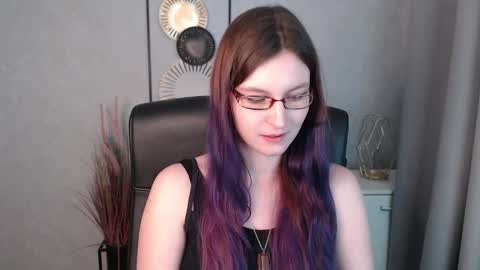 Snapshot of emma_lust94 chatting on 01/02/25, 10:16 emma online show from 01/02/25, 10:16
