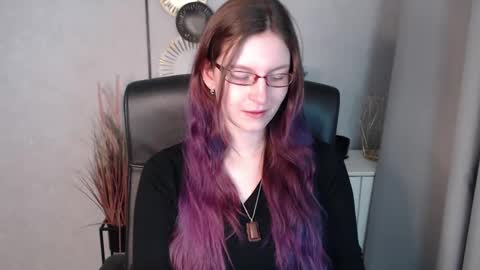 Snapshot of emma_lust94 chatting on 01/06/25, 06:36 emma online show from 01/06/25, 06:36