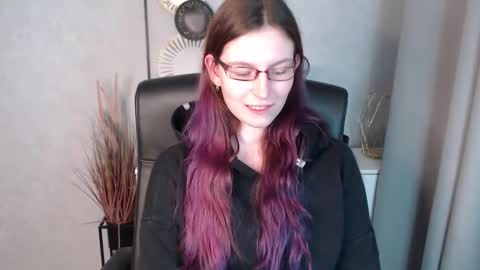 Snapshot of emma_lust94 chatting on 01/09/25, 12:41 emma online show from 01/09/25, 12:41