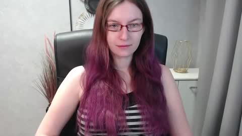 Snapshot of emma_lust94 chatting on 01/23/25, 06:39 emma online show from 01/23/25, 06:39