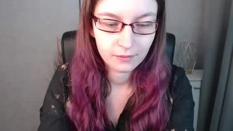 Snapshot of emma_lust94 chatting on 01/31/25, 06:35 emma online show from 01/31/25, 06:35