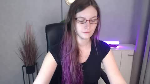 emma online show from 12/01/25, 06:29