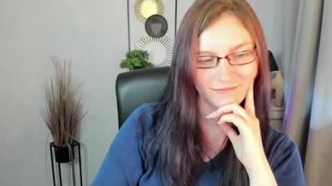 emma online show from 07/14/26, 10:21