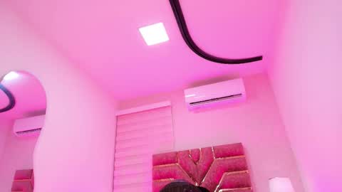 emma online show from 11/16/25, 12:00