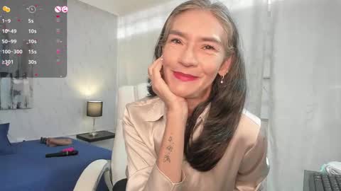 Emma  online show from 02/03/25, 12:25