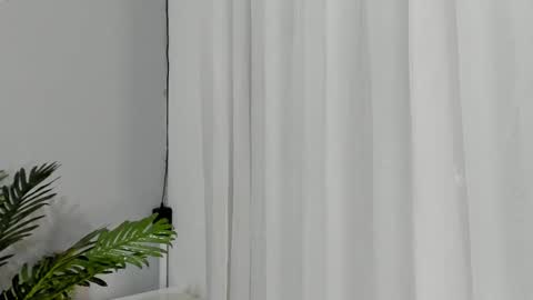 Emma Morgann online show from 10/16/25, 11:55