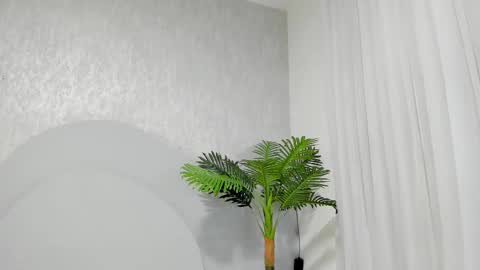 Snapshot of emma_morgann chatting on 03/03/26, 11:27 Emma Morgann online show from 03/03/26, 11:27