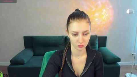 Emma Myer online show from 04/15/26, 02:18