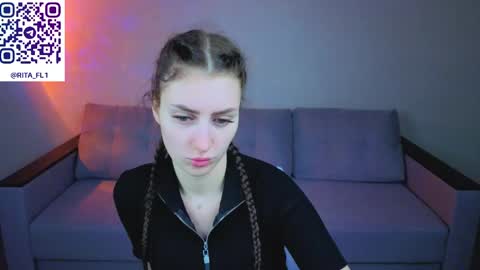 Emma Myer online show from 04/20/26, 01:41