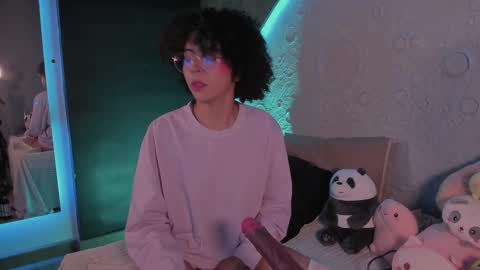     online show from 02/17/25, 10:07