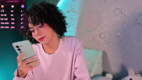     online show from 09/30/25, 10:09