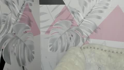 Snapshot of emma_petite4u chatting on 12/30/24, 06:16 Emma online show from 12/30/24, 06:16