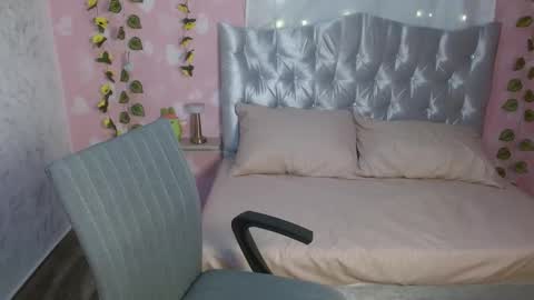 Emma online show from 01/27/25, 11:33