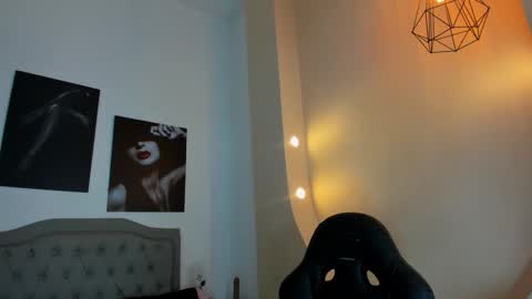 emma online show from 10/13/25, 05:07