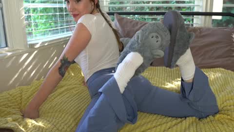 Emma Ruby online show from 01/08/26, 05:59