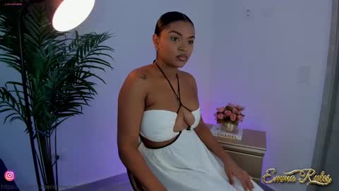 Emma online show from 02/20/25, 02:46