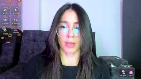 Snapshot of emma_sandovaal chatting on 01/07/25, 01:49 Emma online show from 01/07/25, 01:49