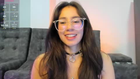 Snapshot of emma_sandovaal chatting on 05/25/26, 02:17 Emma online show from 05/25/26, 02:17