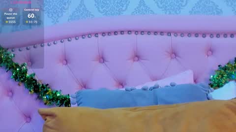 emma scott 7 online show from 03/17/26, 11:24