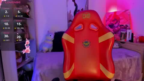 EMMA  online show from 11/07/25, 11:38