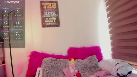 EMMA  online show from 04/18/26, 07:58