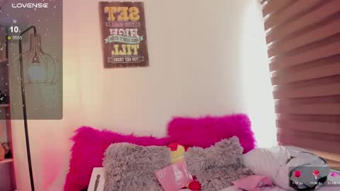 EMMA  online show from 04/18/26, 07:58