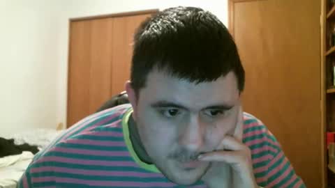 Snapshot of emma_the_boy chatting on 03/01/26, 05:20 emma_the_boy online show from 03/01/26, 05:20