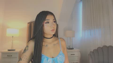 Ema online show from 12/05/25, 12:03