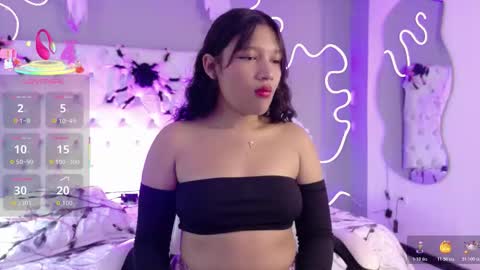 emma_visconti online show from 10/26/25, 12:33