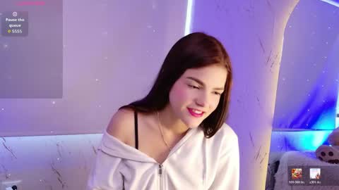 emma_wattsoon online show from 04/17/26, 04:10