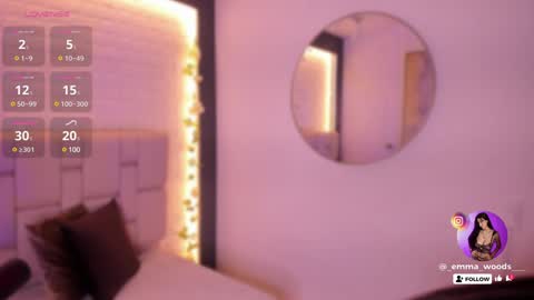 Snapshot of emma_woods__ chatting on 12/05/24, 12:22 emma_woods__ online show from 12/05/24, 12:22